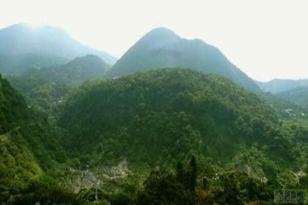 祖坟案山风水